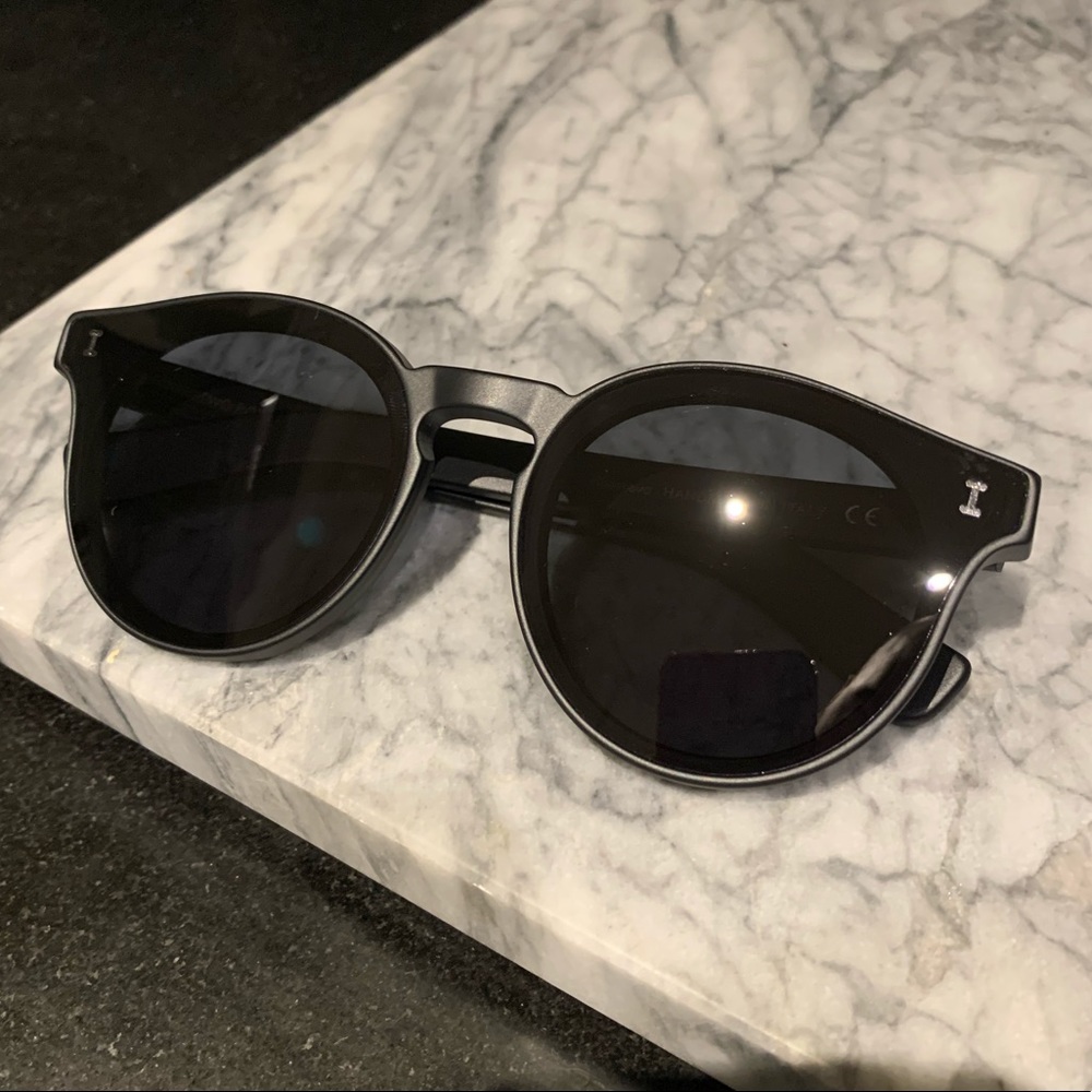 Illesteva Two Point One Sunglasses